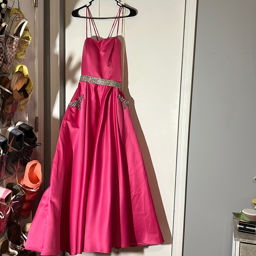 Beautiful HOT PINK Prom dress